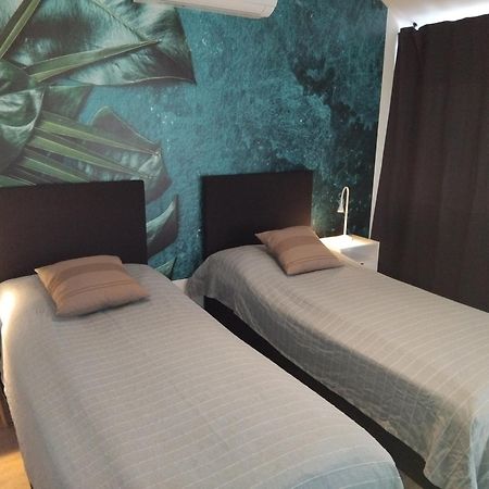 Szent Benedek Apartman Διαμέρισμα Fot Εξωτερικό φωτογραφία