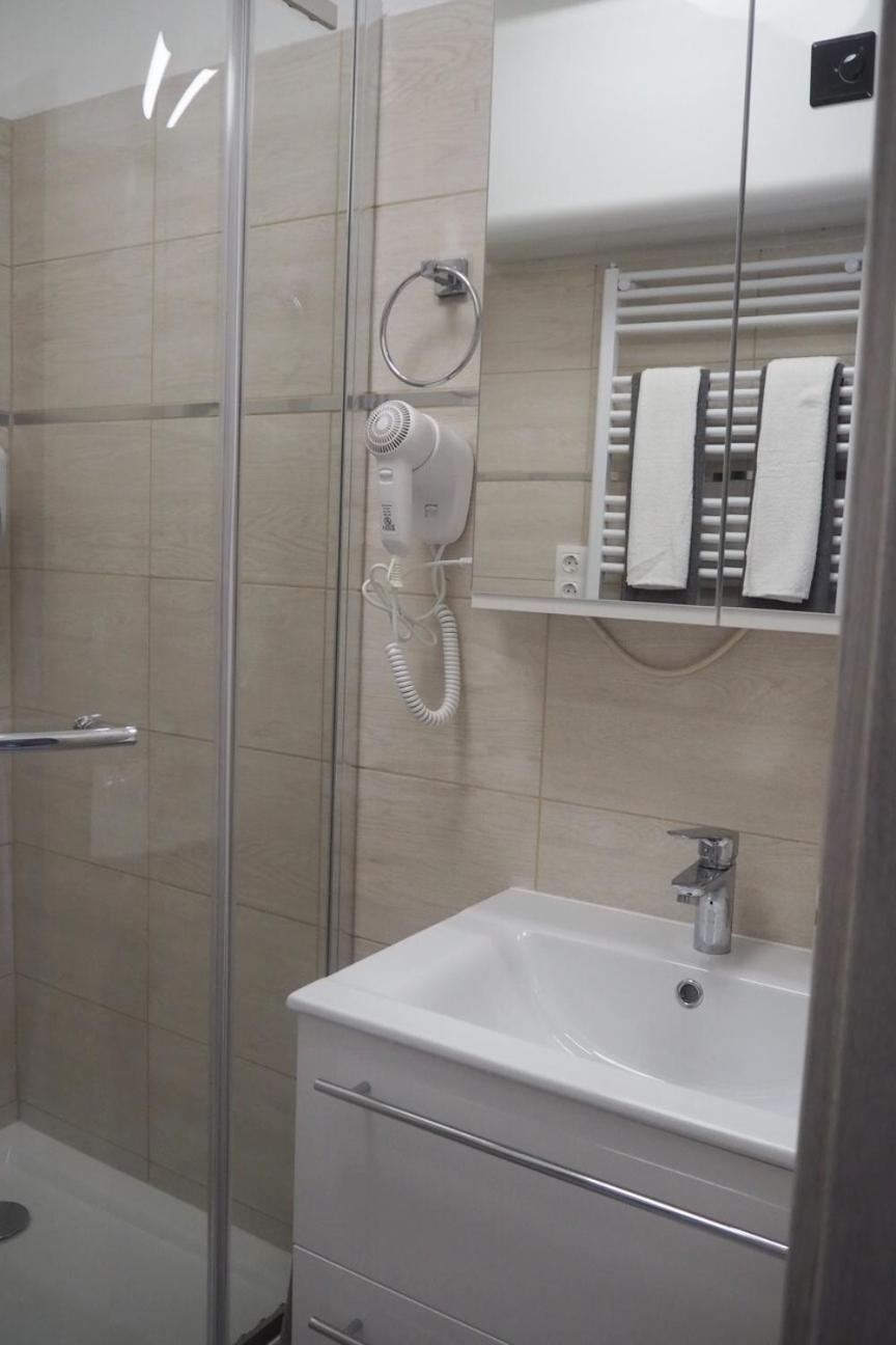 Szent Benedek Apartman Διαμέρισμα Fot Εξωτερικό φωτογραφία