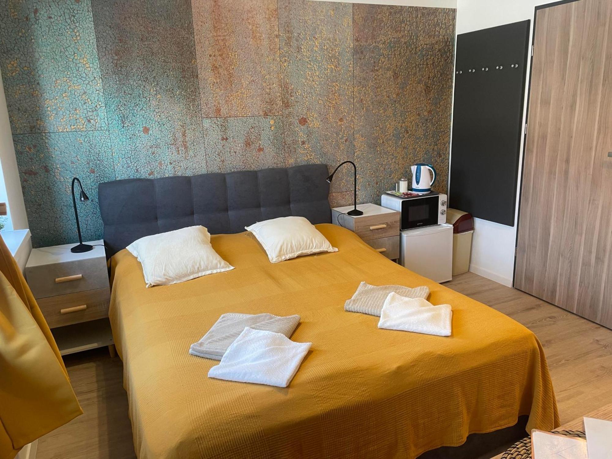 Szent Benedek Apartman Διαμέρισμα Fot Εξωτερικό φωτογραφία