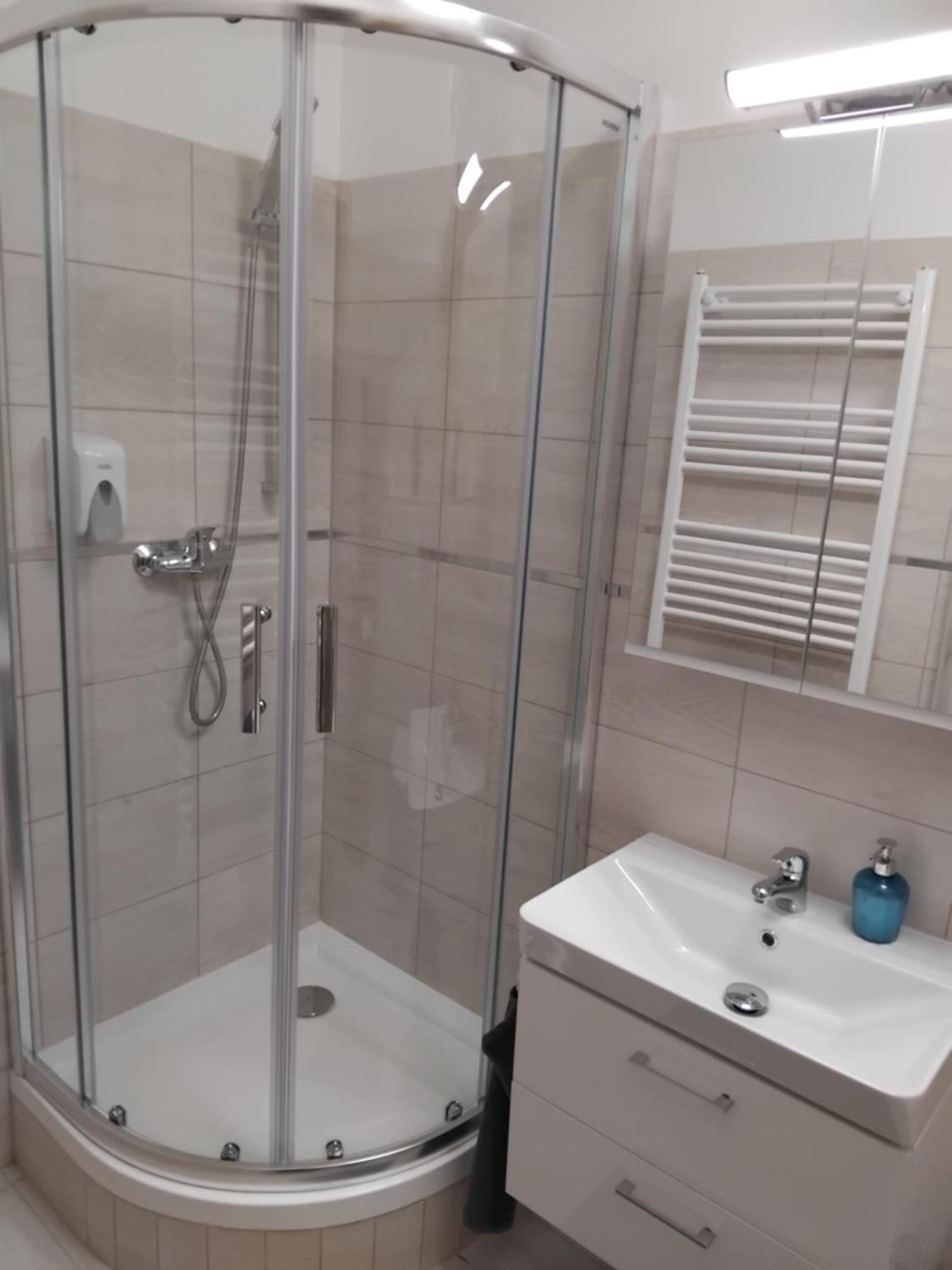 Szent Benedek Apartman Διαμέρισμα Fot Εξωτερικό φωτογραφία