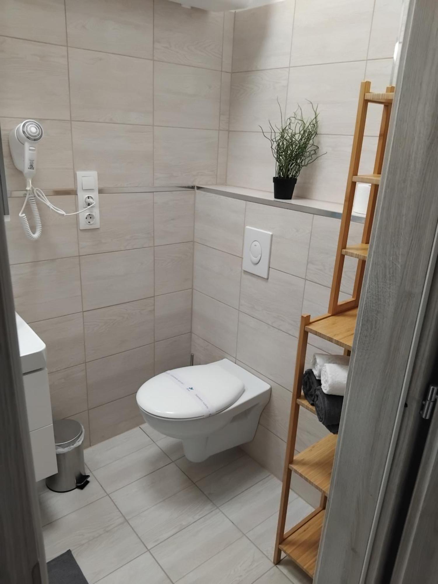 Szent Benedek Apartman Διαμέρισμα Fot Εξωτερικό φωτογραφία